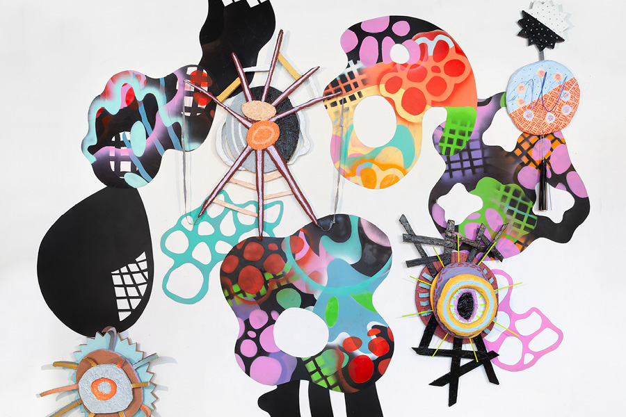 A cross-country collaboration exploring how scale and color influence perception